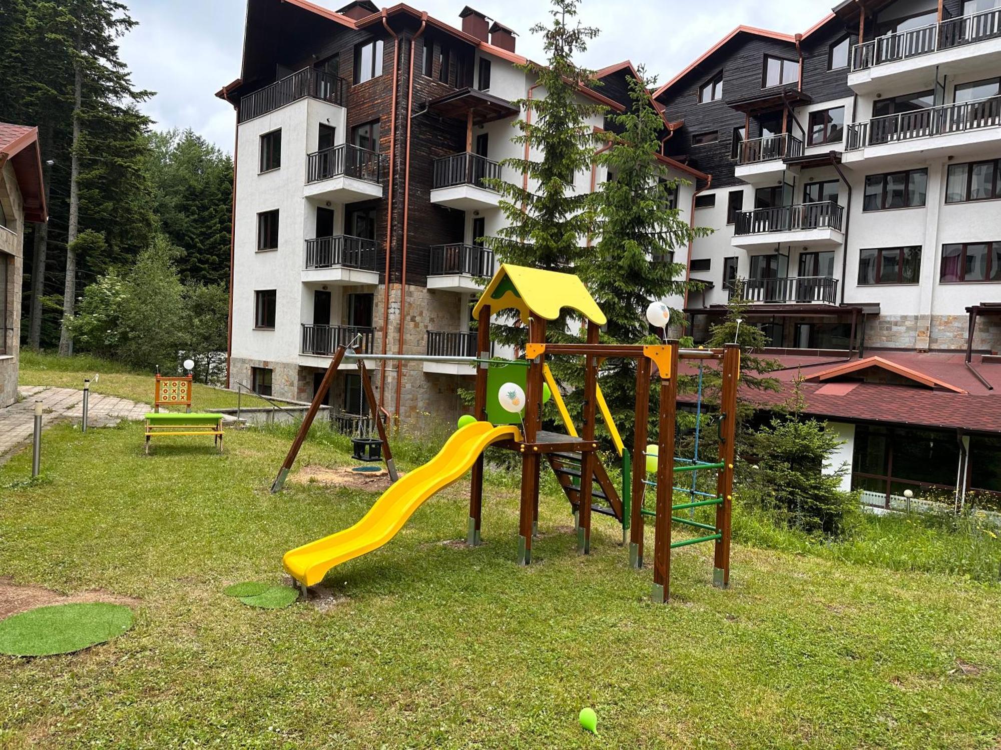 Апартаменты Petkovi Аpartments, Borovets Gardens Экстерьер фото